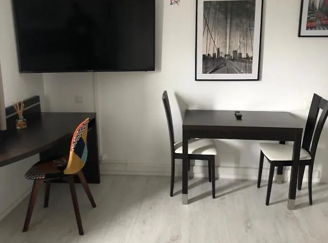 Appartement Le Fitness & Business - Airbus -piscine